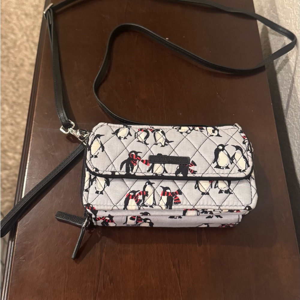 Vera Bradley Crossbody grey Penguin Wallet convertible 3 in 1 Purse